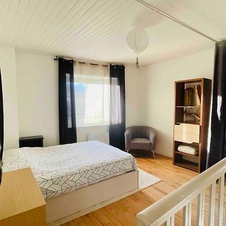 Agreable Maison De Village Avec Balcon Roiffieux Extérieur photo